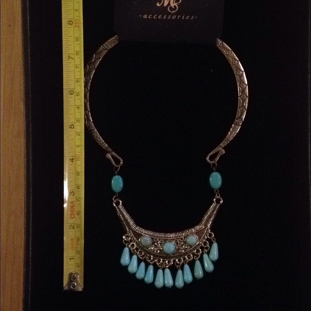 Necklace - Picture 3 of 3